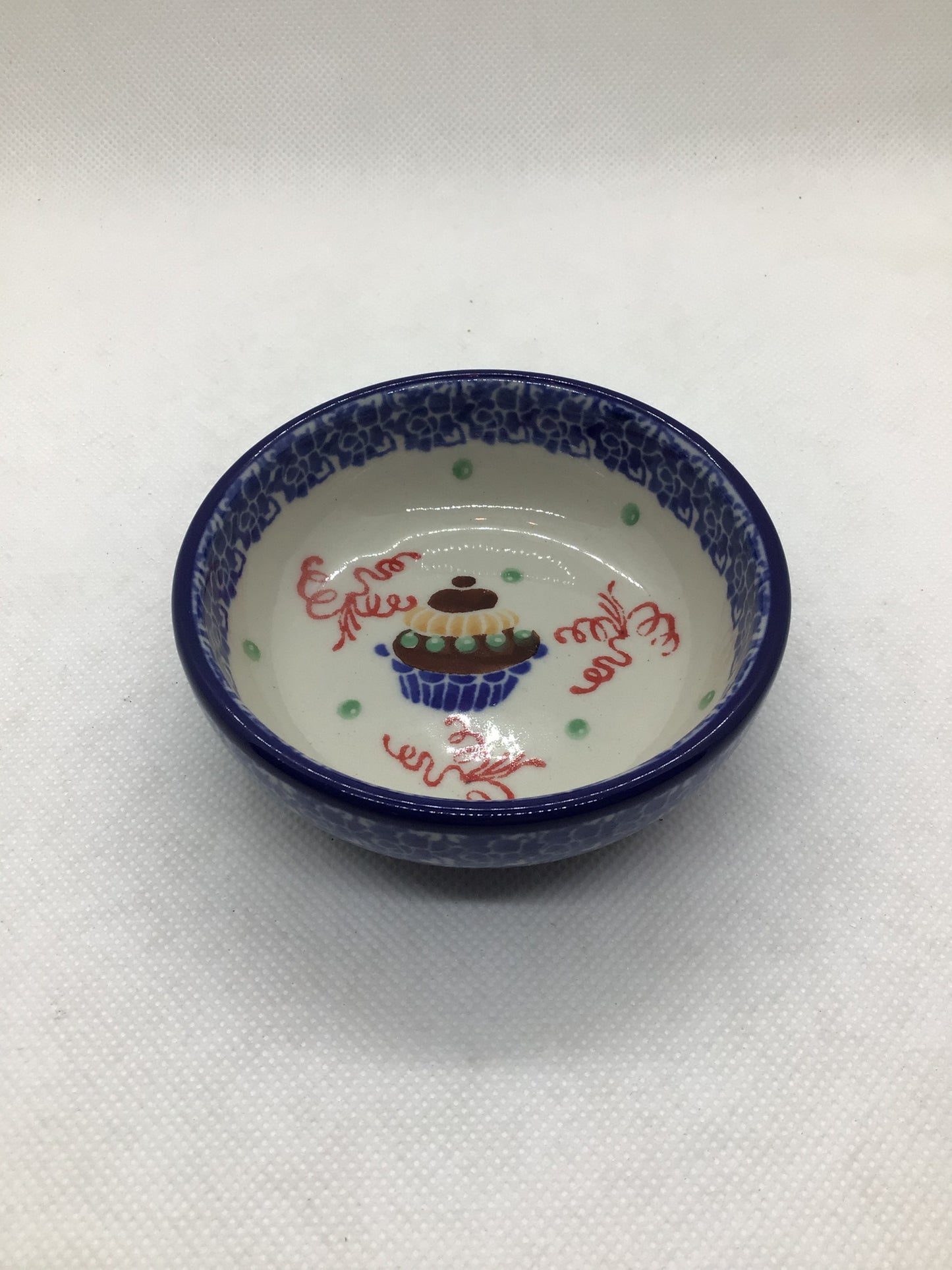 Sweet Swirl Tiny Round Bowl 3.5"