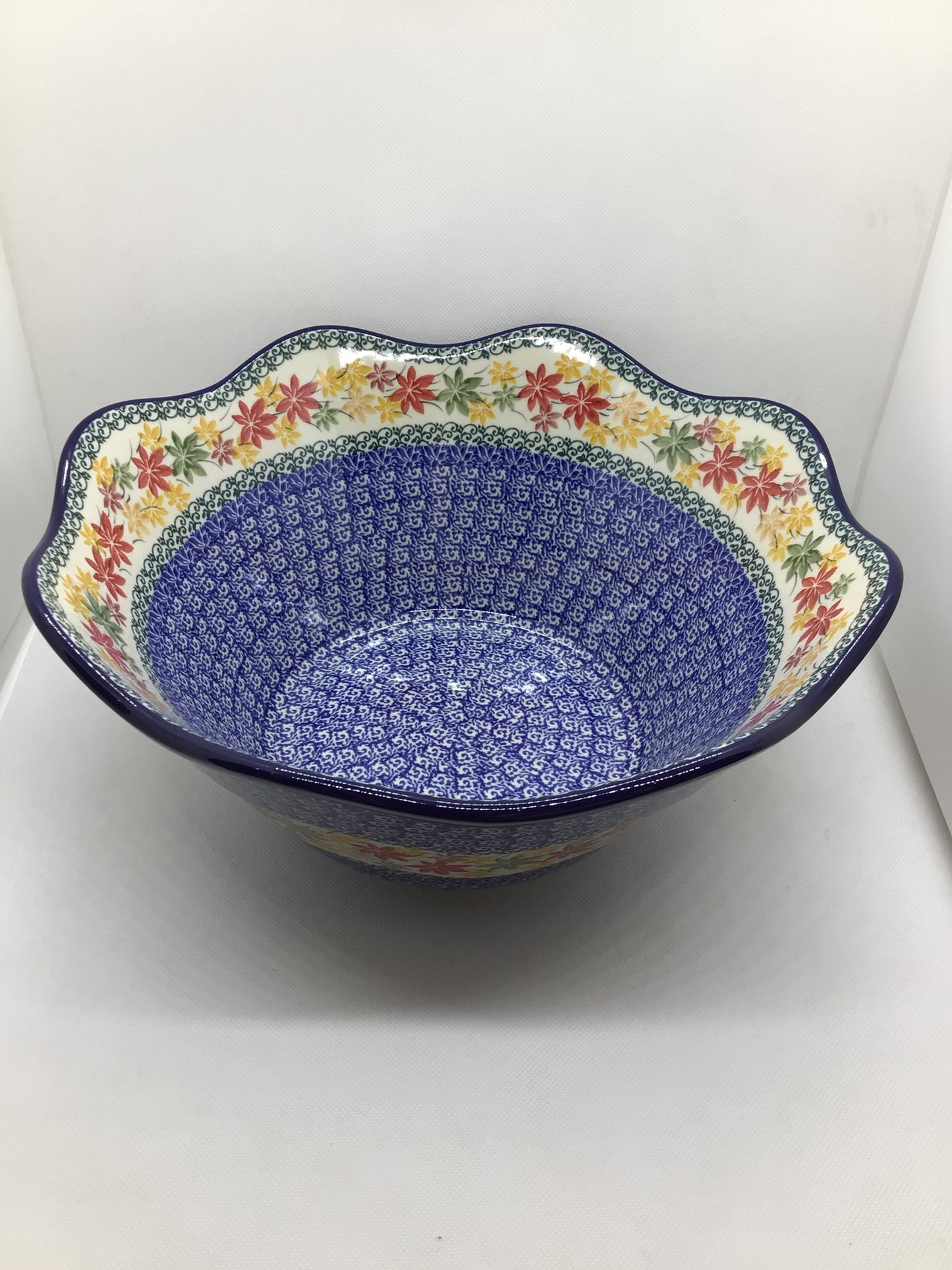 Maple Harvest Wavy Edge Bowl 12"