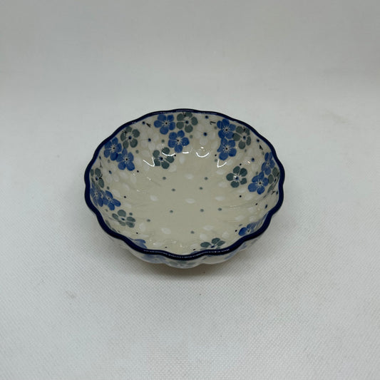 Sweet Meadow Scalloped Bowl 4.5"
