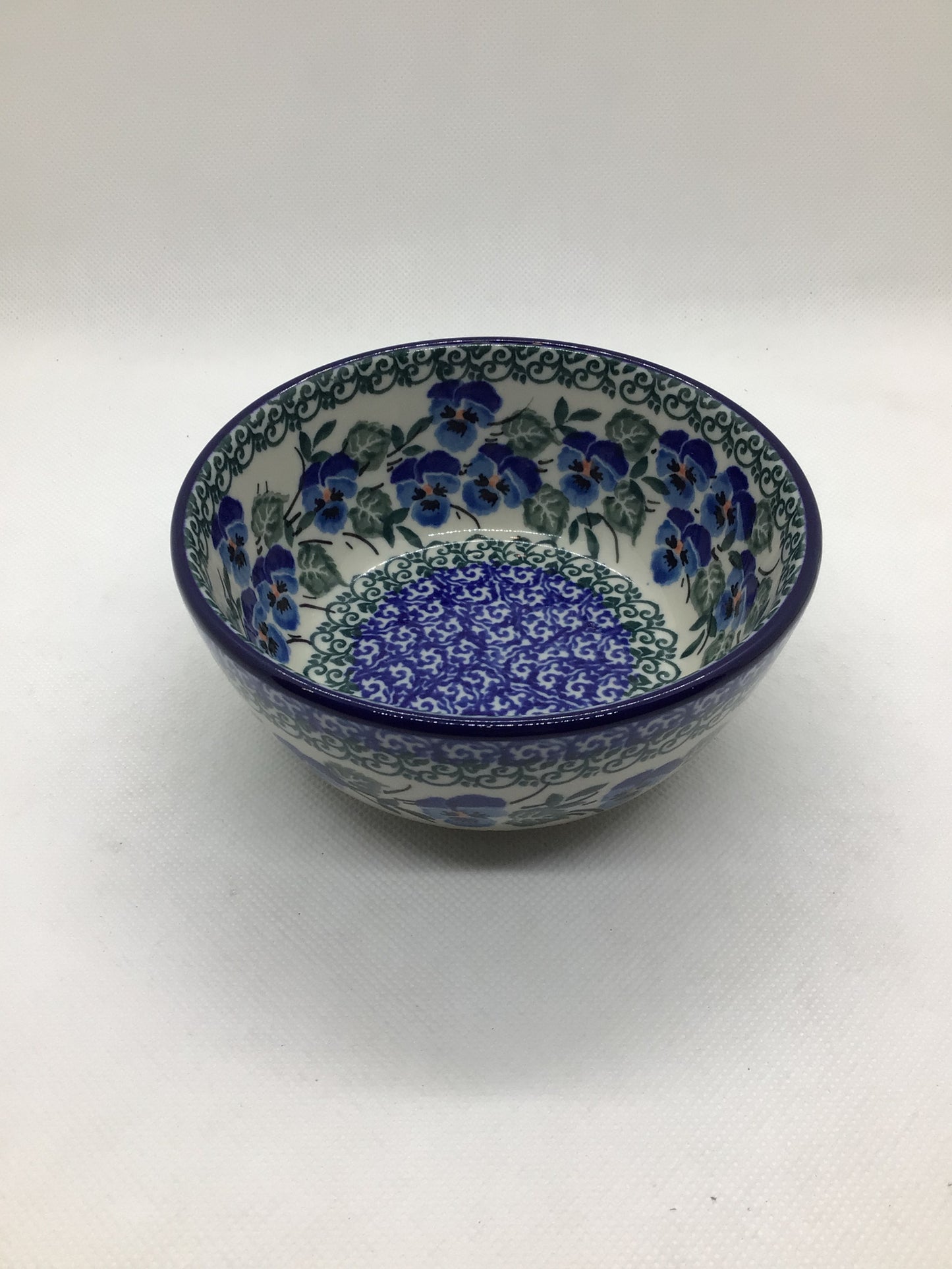 Winter Viola Ice Cream Bowl 4.5'