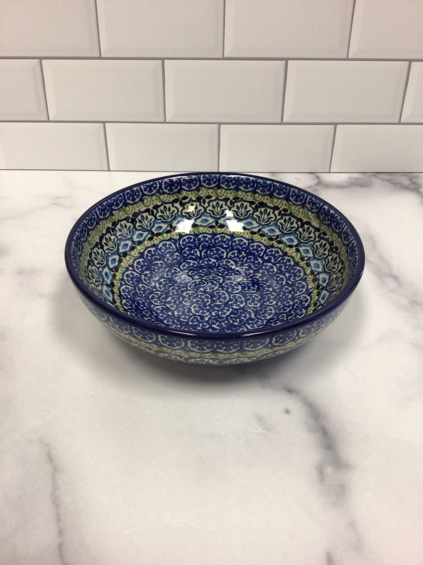 Tranquility Shallow Cereal Bowl 7"