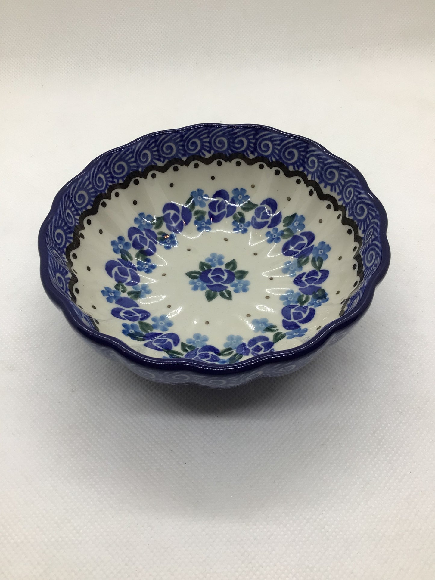 Twilight Scalloped Bowl 4.5"