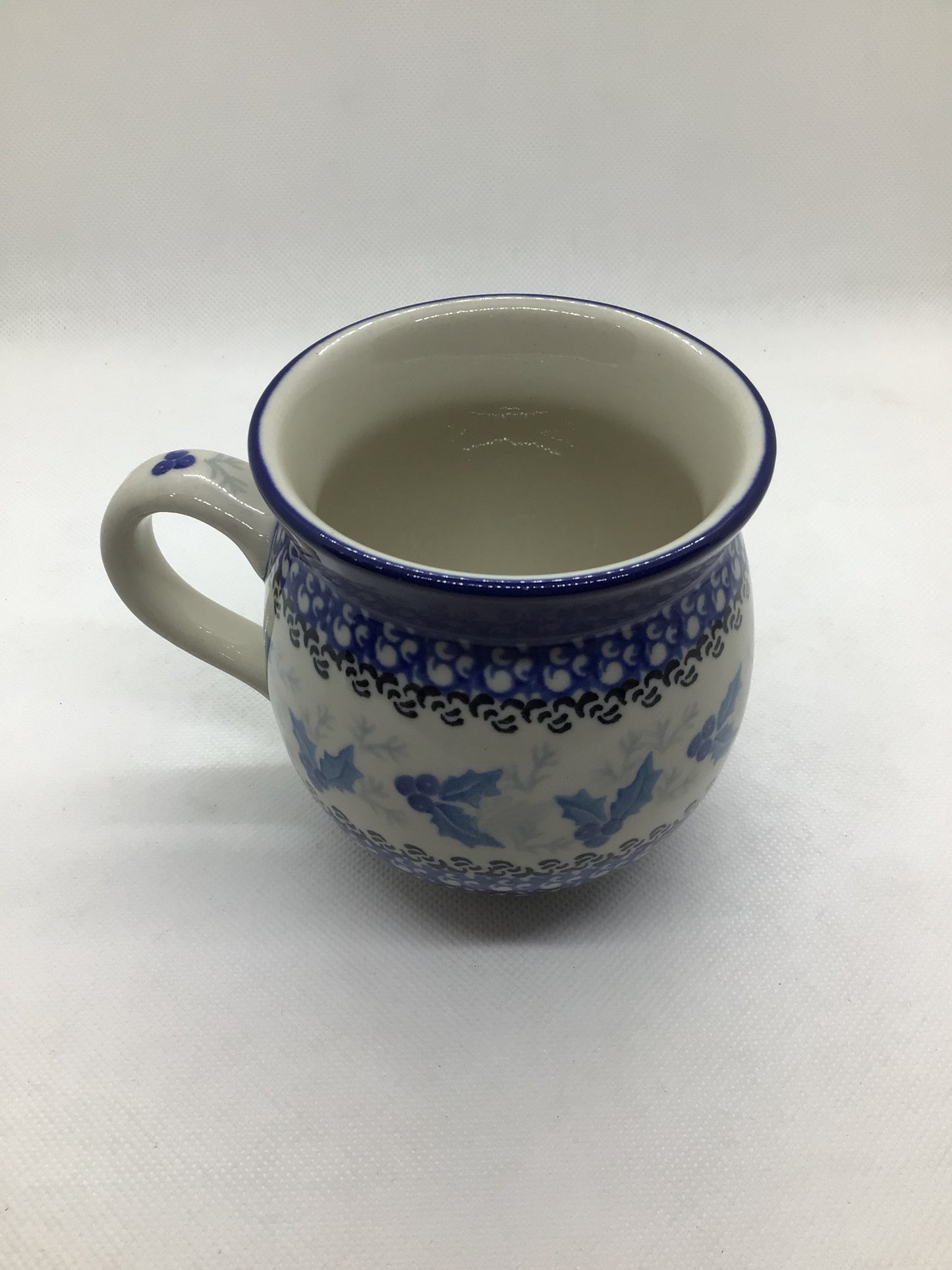 Blue Holly Ring Bubble Mug 12 oz
