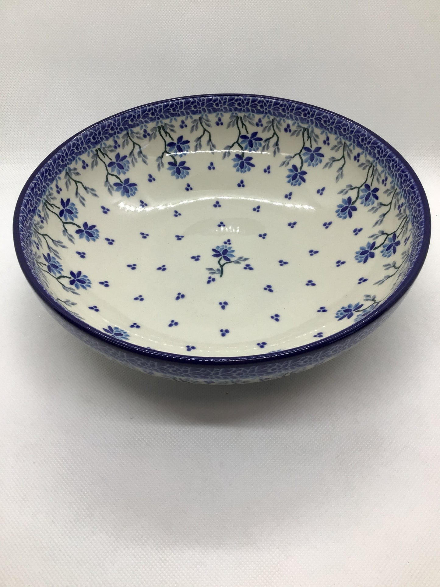 Clover Fields Shallow Serving Bowl 9"