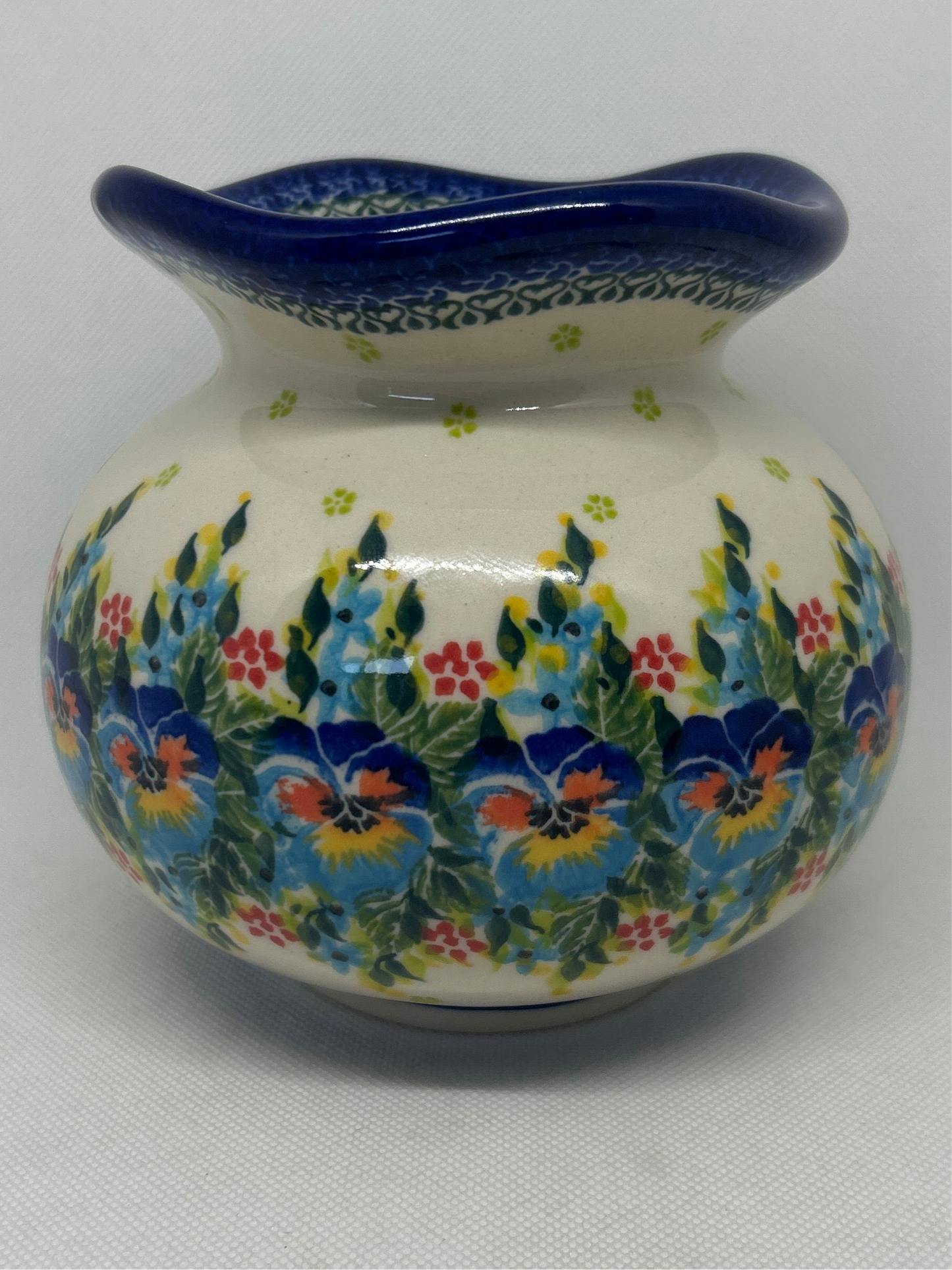 KALICH Pansy Party Ruffle Vase 5"