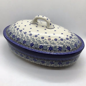 Amazing Lace Med. Covered Oval Baker