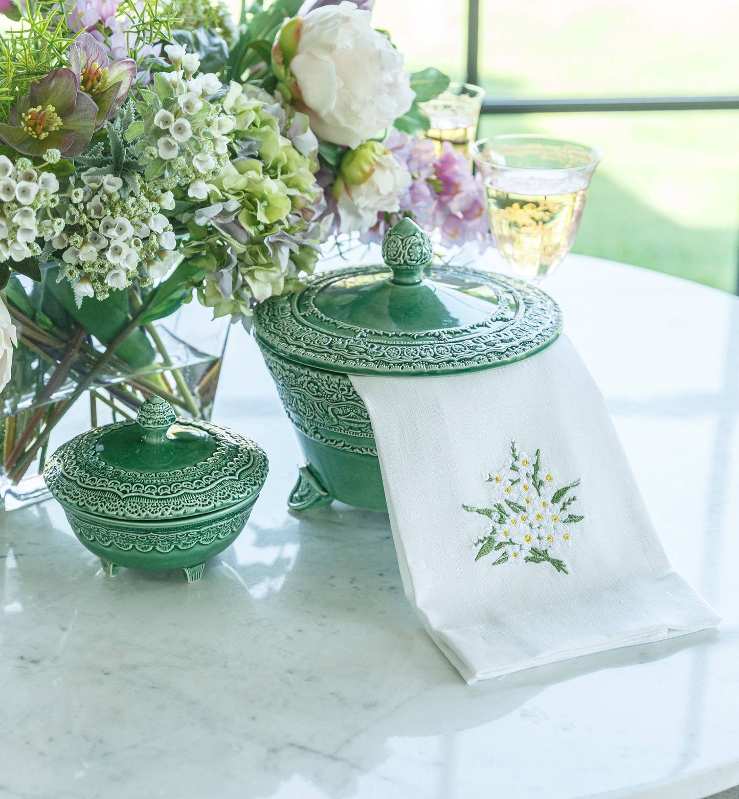 Daisy Bouquet Towel