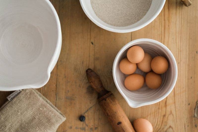 etúHOME - Handthrown Mixing Bowl