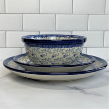 Load image into Gallery viewer, Delicate Dinner Plate 10&quot;