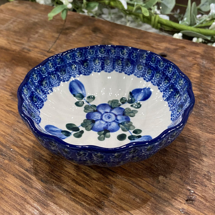 Blue Poppy Scalloped Bowl 4.5