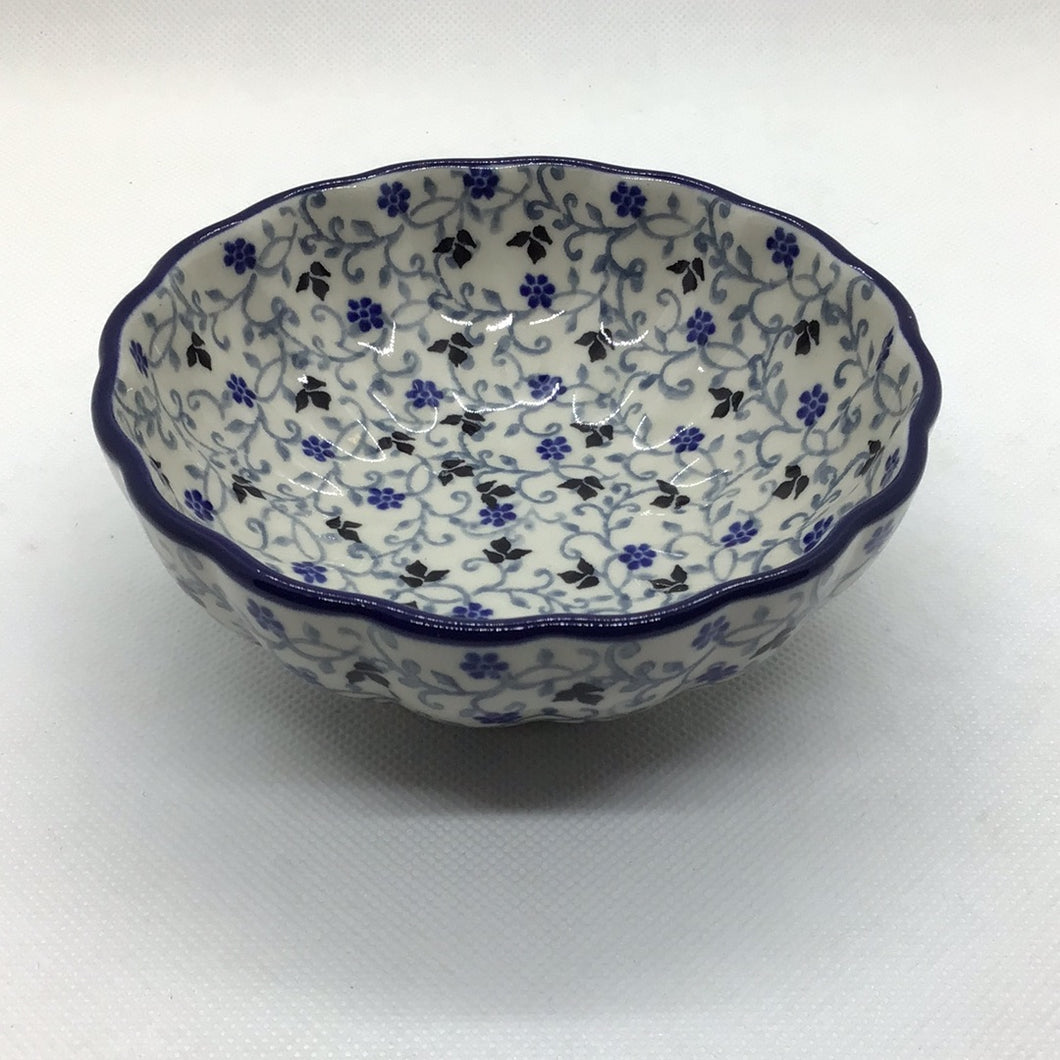 China Flower Scalloped Bowl 4.5