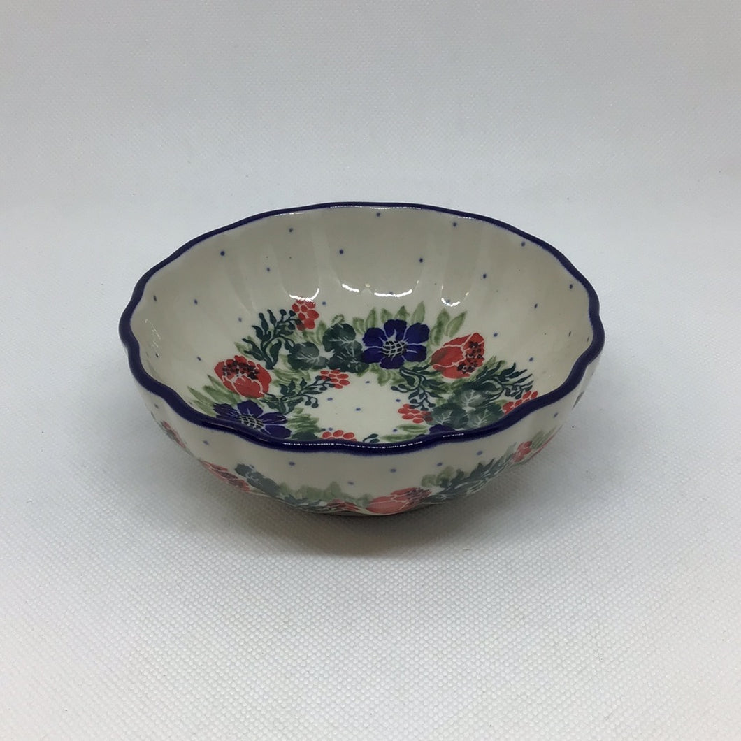 Garden Party Scalloped Bowl 4.5