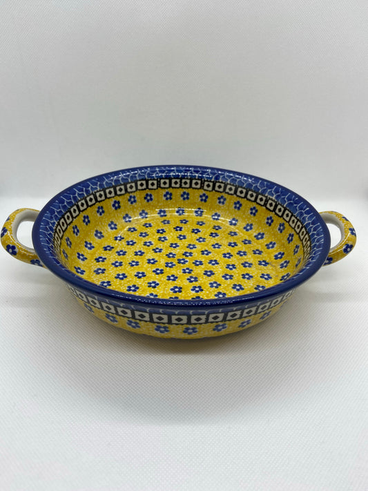 Sunburst round baker w/ Handles 8"
