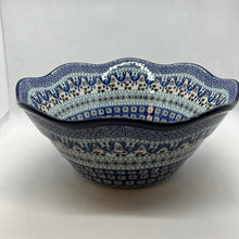 Load image into Gallery viewer, Frozen Wavy Edge Bowl 10&quot;