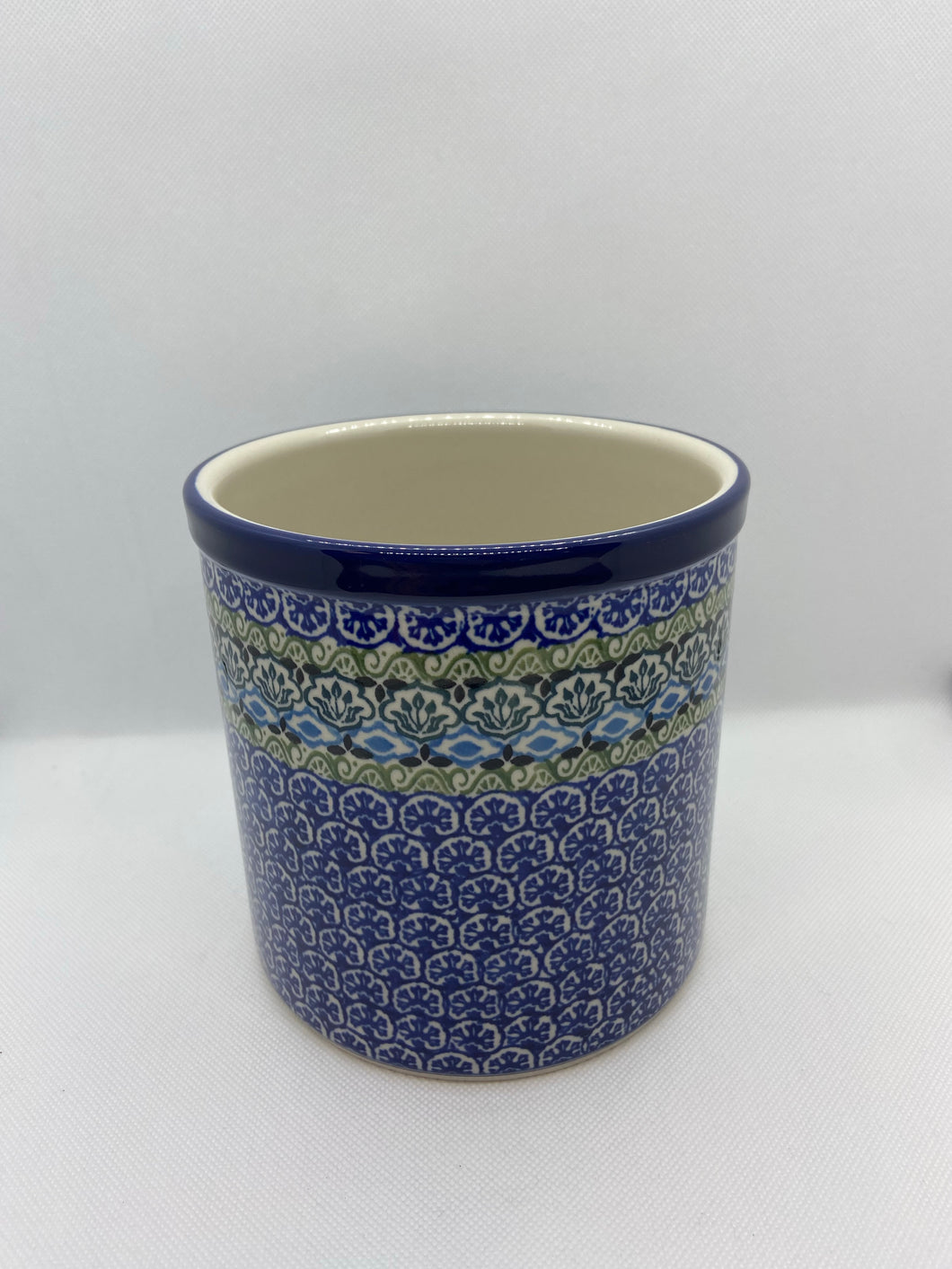 Tranquility Utensil Pot 5.5