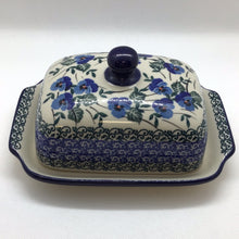Load image into Gallery viewer, Winter Viola Cream Cheese/Butter Dish