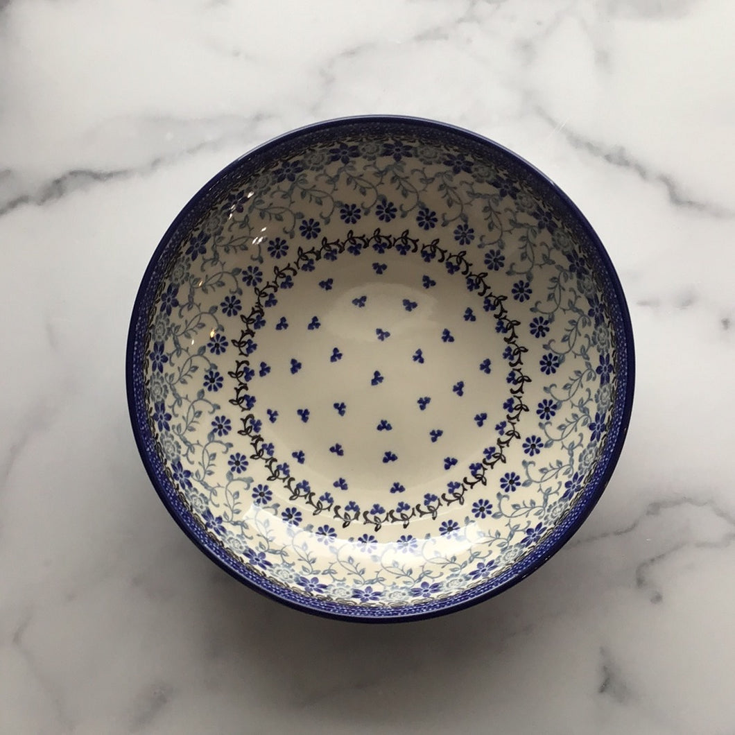 Amazing Lace Shallow Serving Bowl 9
