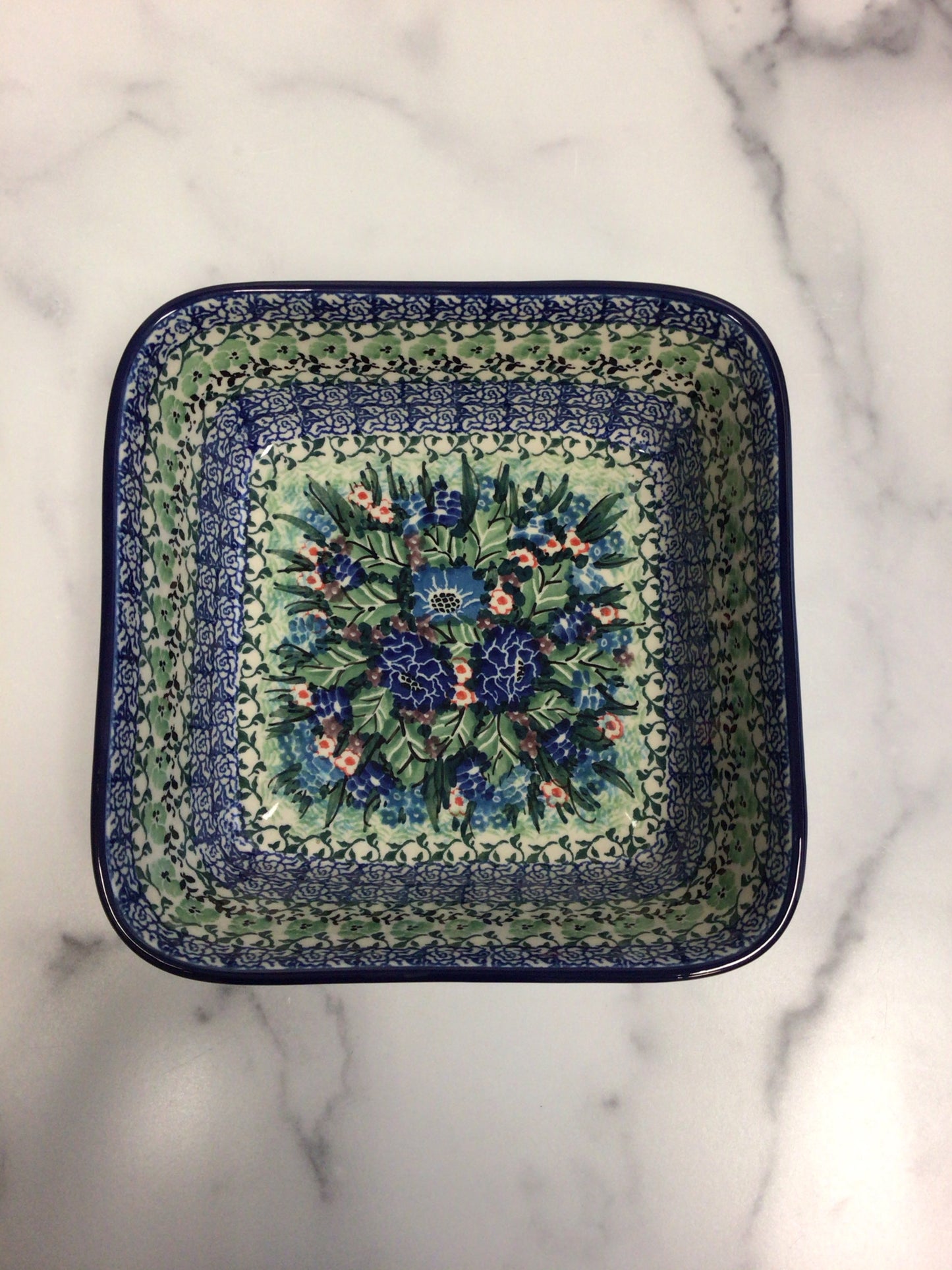 U4572 Square Baker 8"