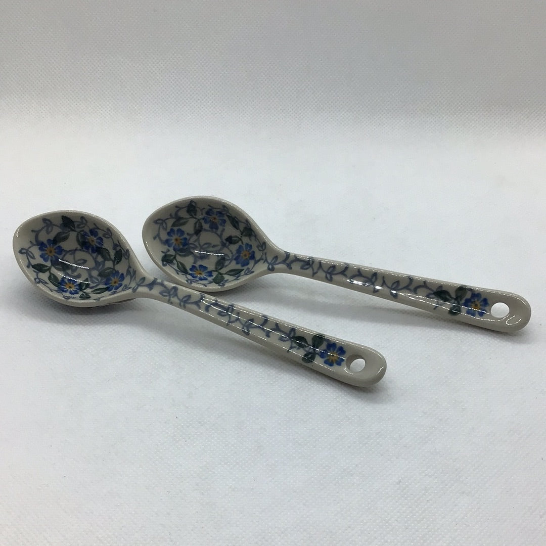 Sapphire Medium Spoon