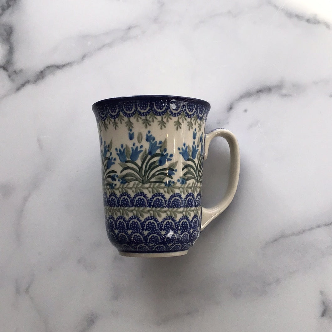 Blue Bells Bistro Mug 17 oz