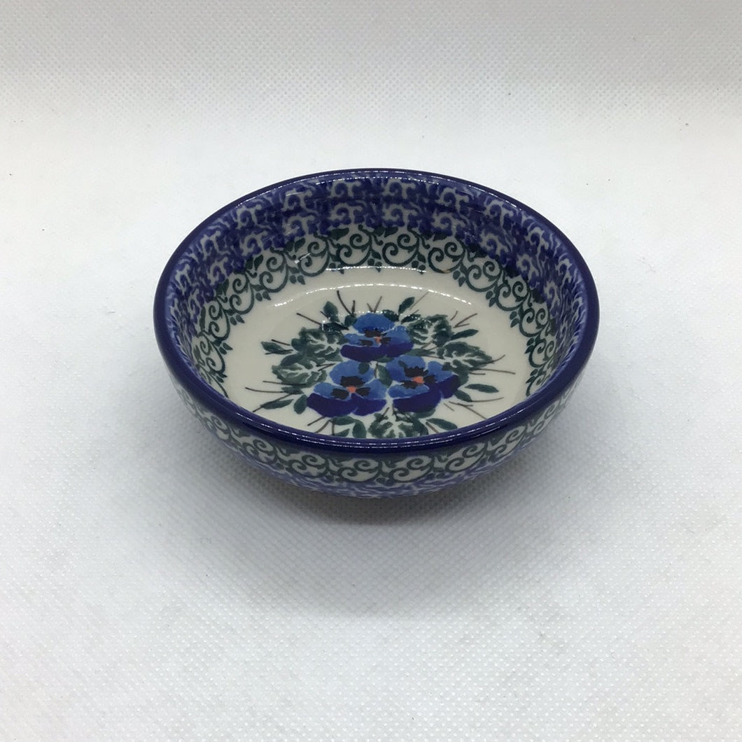 Winter Viola Tiny Round Bowl 3.5