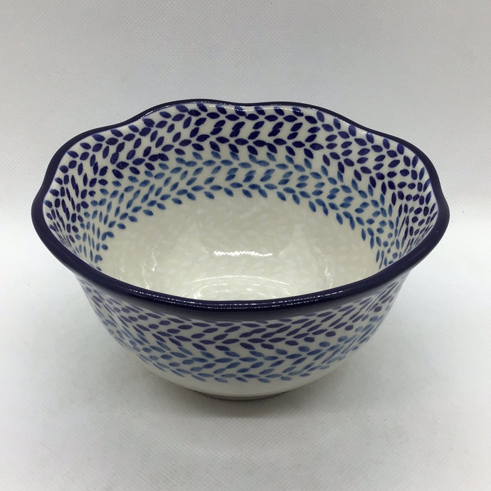 Blue Wreath Ruffle Edge Bowl 6